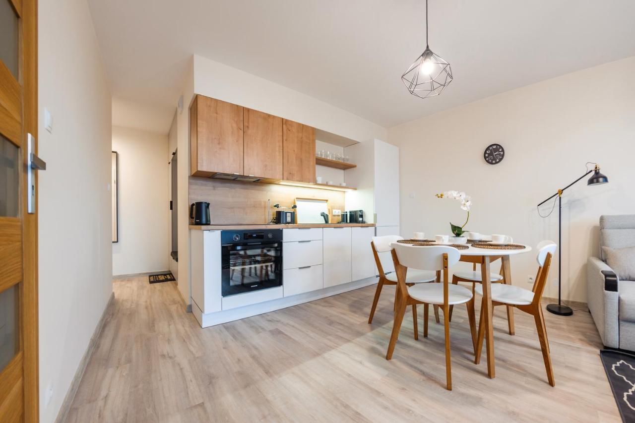 Apartamenty Sun & Snow Kolobrzeg Resorts Z Basenem 외부 사진